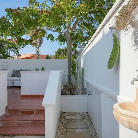 Alba Puglia - Experience Authentic Puglian Bliss * Marina di Lizzano