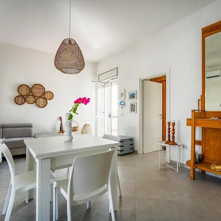 Alba Puglia - Experience Authentic Puglian Bliss * Marina di Lizzano